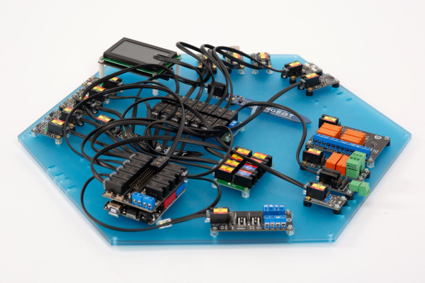 Набор «Квант ЙоТик М1» (Образовательный набор по электронике)